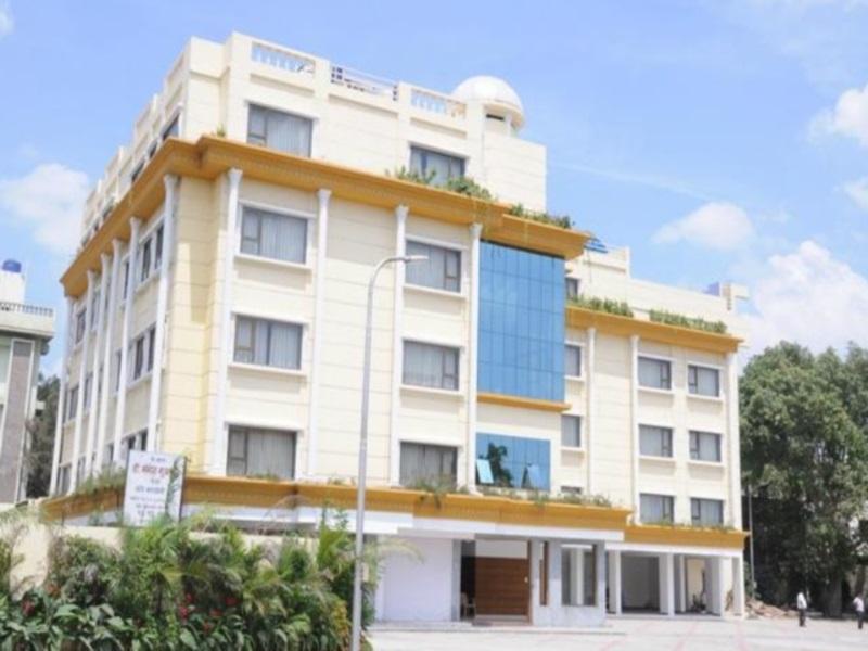 Hotel City Heart Ширди Екстериор снимка